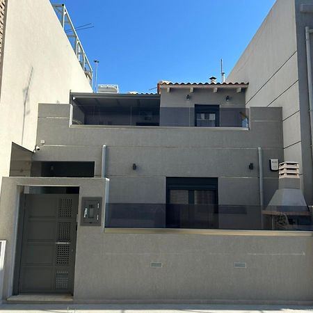 فيلا Ivory Style Maisonette Near Downtown كاندية المظهر الخارجي الصورة