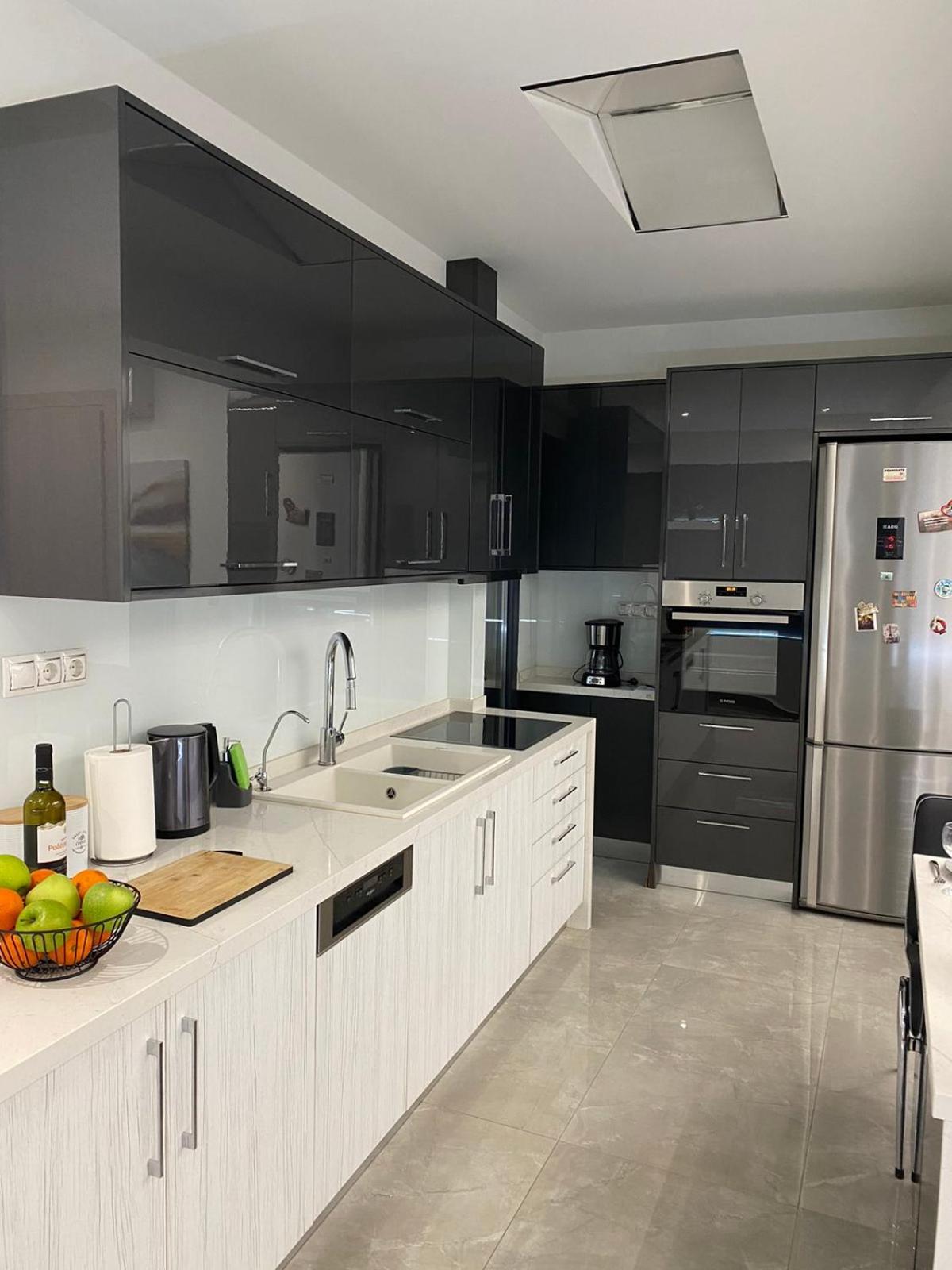 فيلا Ivory Style Maisonette Near Downtown كاندية المظهر الخارجي الصورة