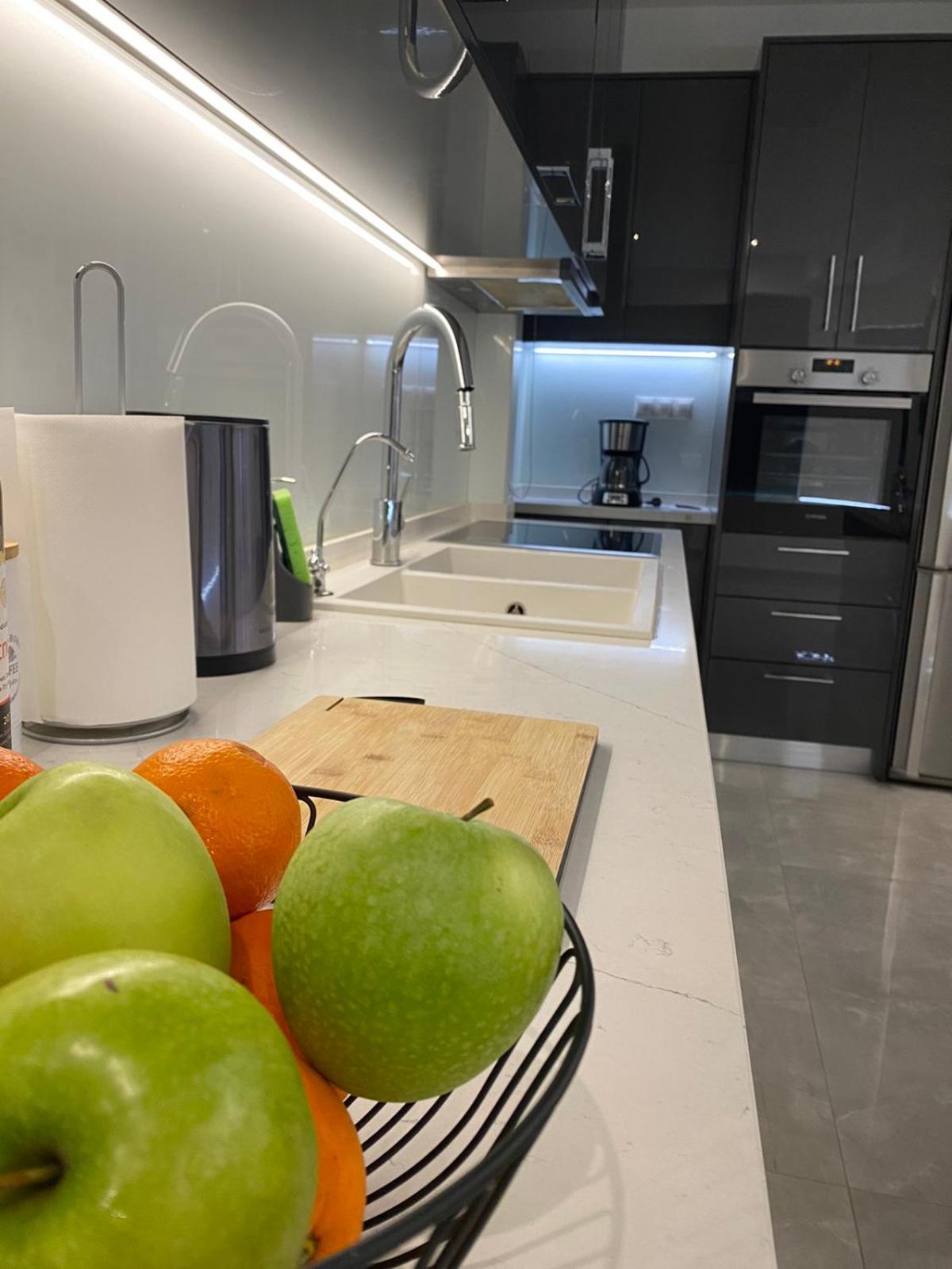 فيلا Ivory Style Maisonette Near Downtown كاندية المظهر الخارجي الصورة