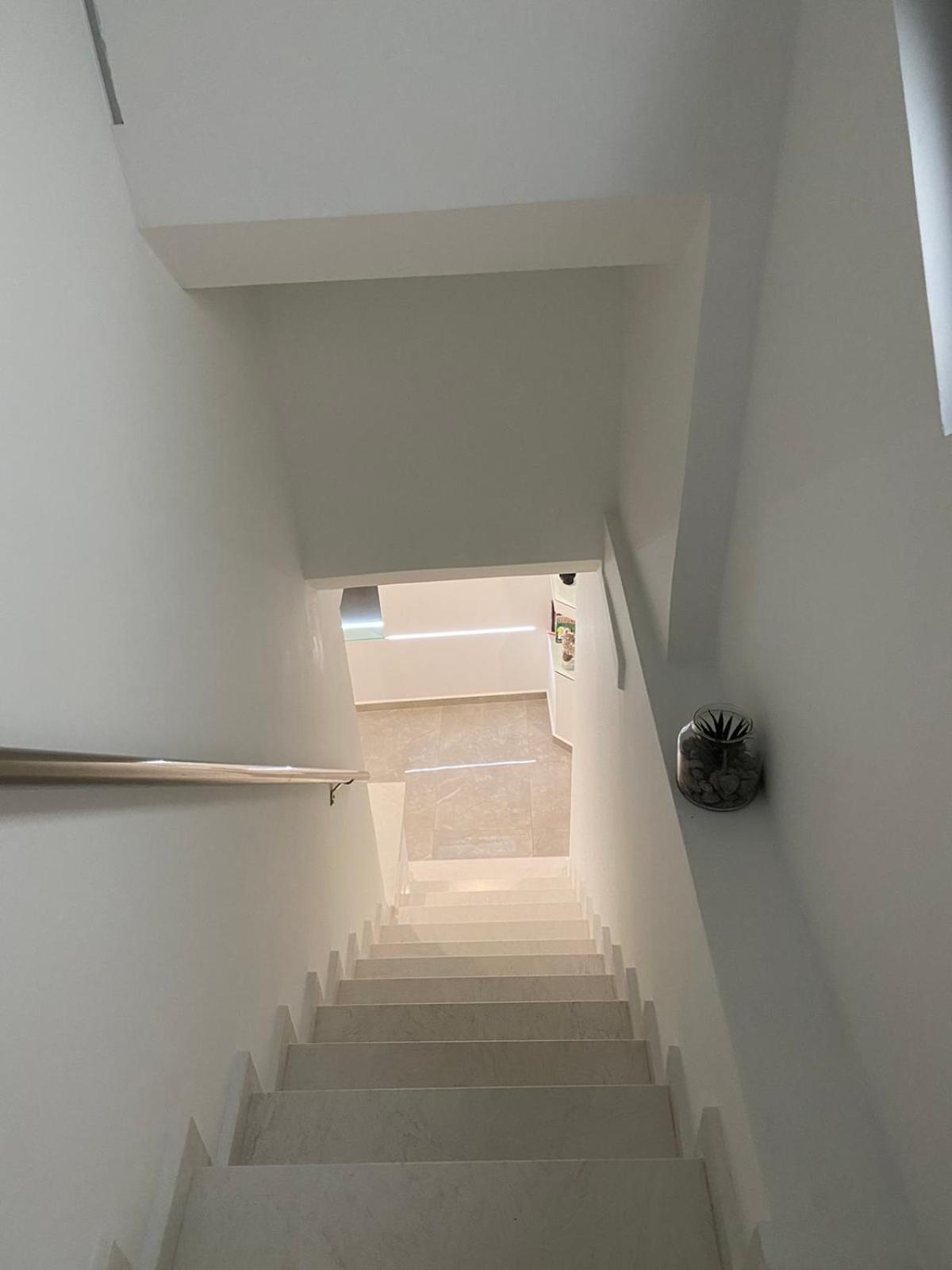 فيلا Ivory Style Maisonette Near Downtown كاندية المظهر الخارجي الصورة