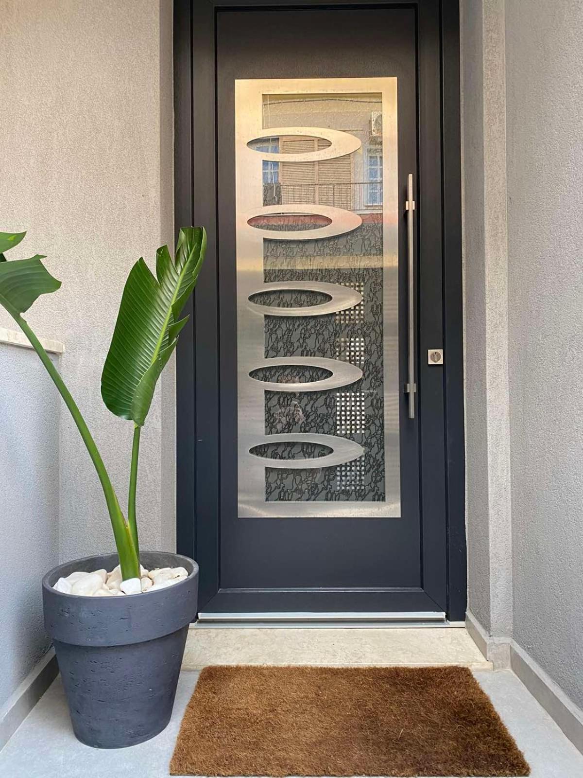 فيلا Ivory Style Maisonette Near Downtown كاندية المظهر الخارجي الصورة