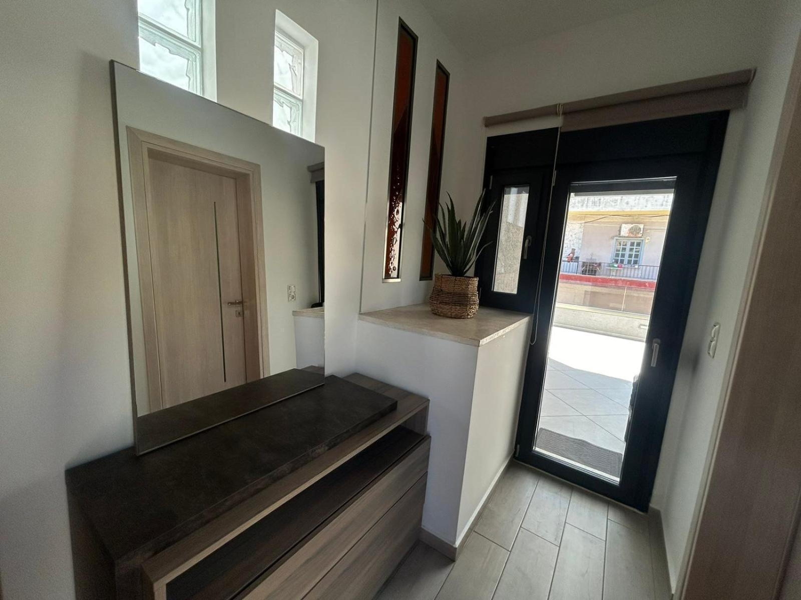 فيلا Ivory Style Maisonette Near Downtown كاندية المظهر الخارجي الصورة