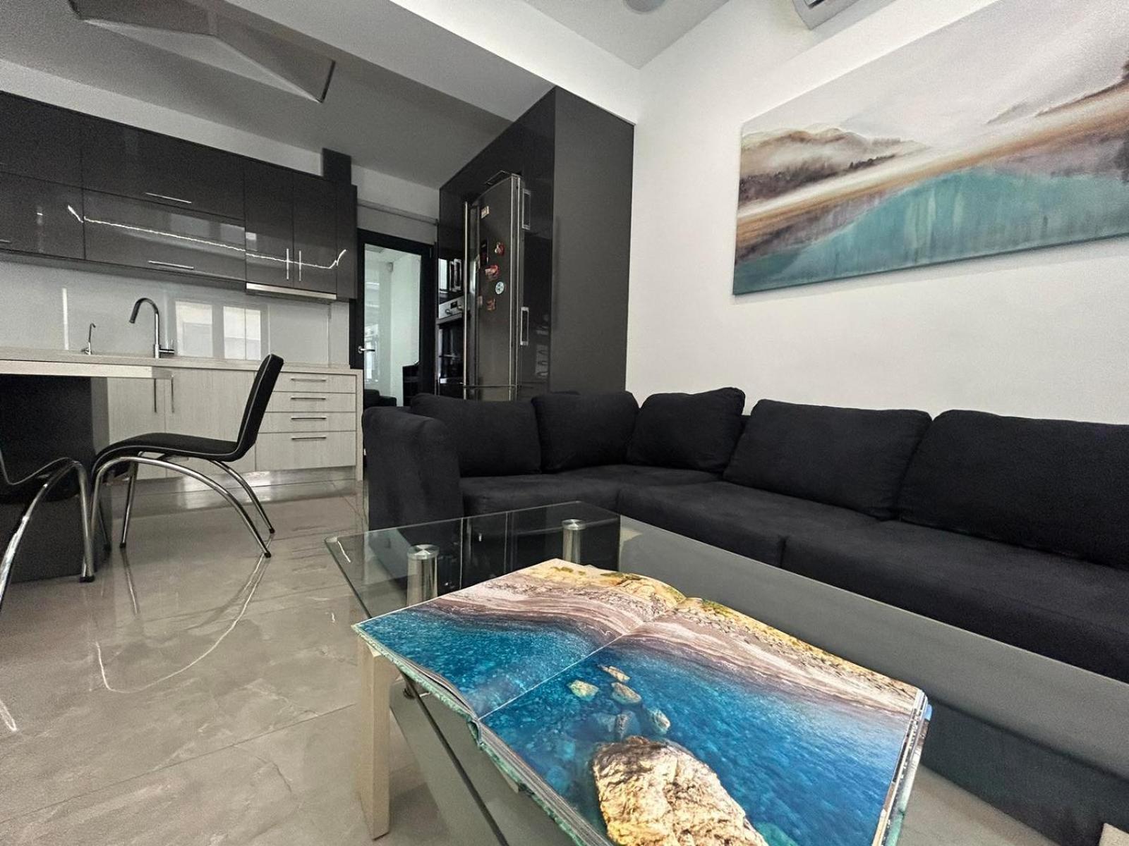 فيلا Ivory Style Maisonette Near Downtown كاندية المظهر الخارجي الصورة