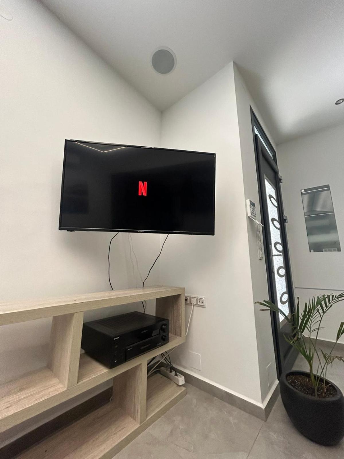 فيلا Ivory Style Maisonette Near Downtown كاندية المظهر الخارجي الصورة